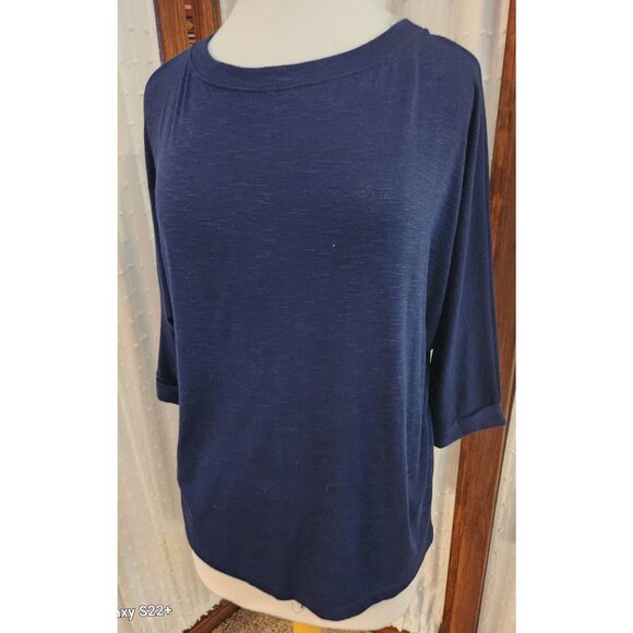 T23 Gilli brand blue Knit with elbow-length bat wing sleeves NWT - Picture 1 of 8